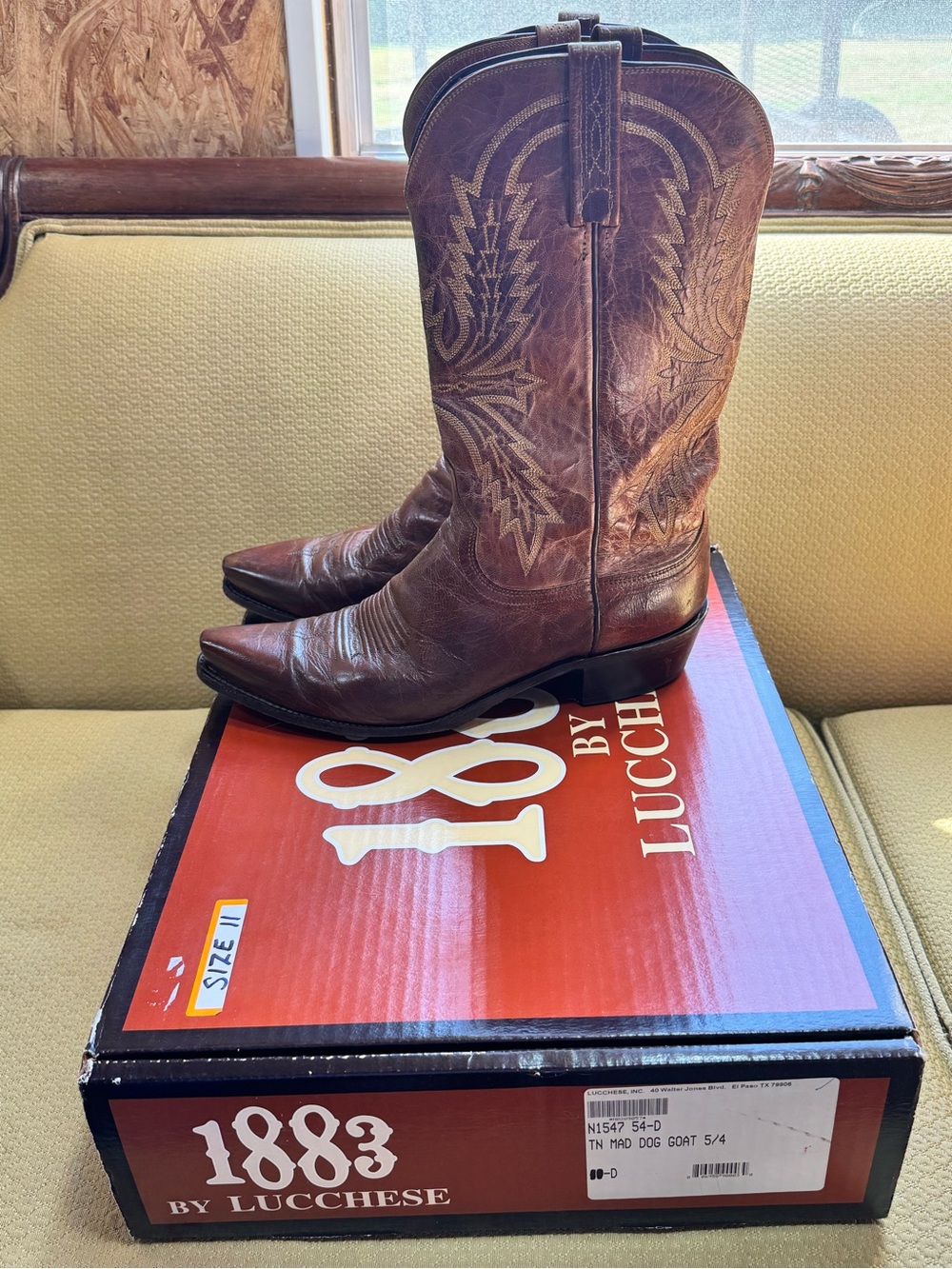 Lucchese Brown Leather Western Cowboy Boots